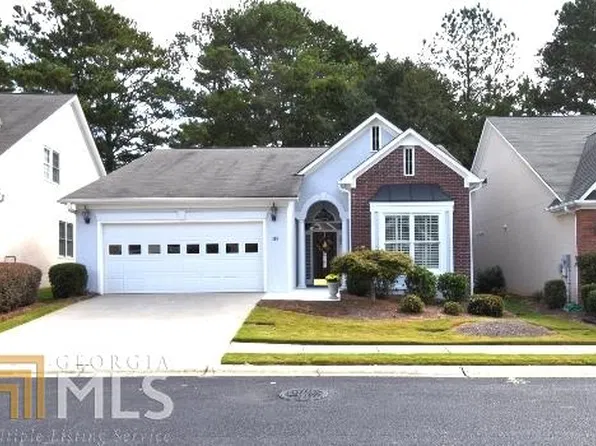 319 Lewisburg Dr, McDonough, GA 30252