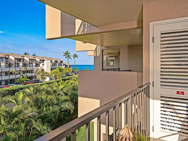 S Kihei Rd — Photo 2