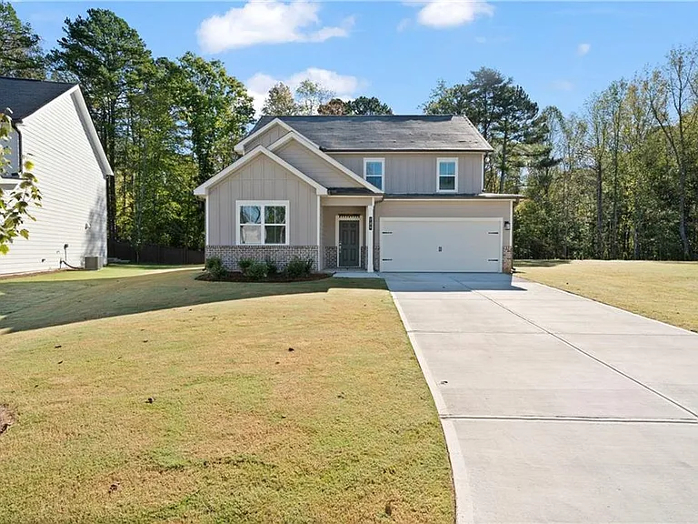 785 Summerwood Ln — Photo 1