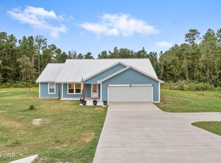 1597 Clayton Rd, Chipley, FL 32428