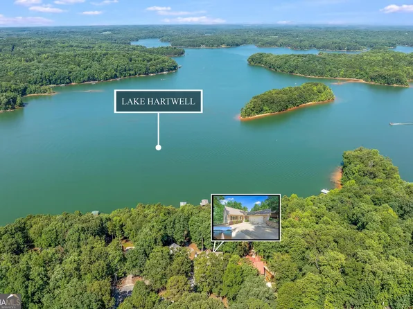 106 Indian Ct, Westminster, SC 29693