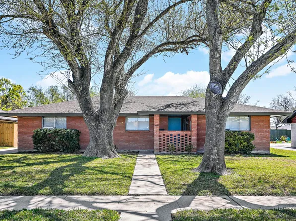 1642 W Manor Dr, Corpus Christi, TX 78412