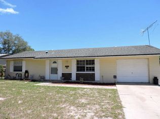 5032 Springwood Rd, Spring Hill, FL 34609