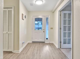 357 Cypress Ln, Saint Marys, GA 31558