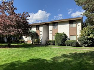 15952 NE Fremont St, Portland, OR