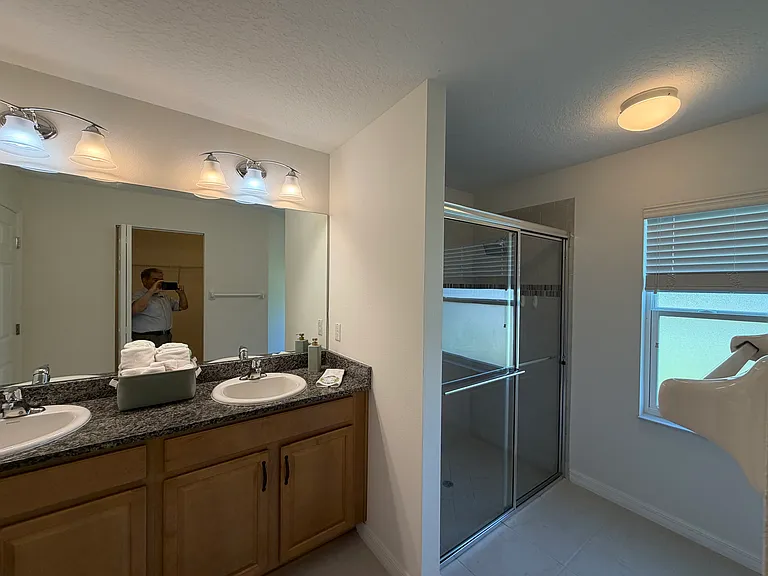 19 Fenwick Ln — Photo 11
