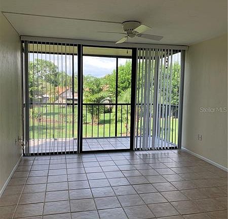 5th image of 618 Bird Bay Dr S APT 218