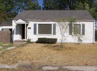 614 W 22nd St, Ada, OK 74820