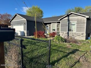 1702 S 13th St, Yakima, WA