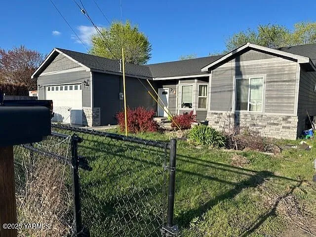 1702 S 13th St photo 1