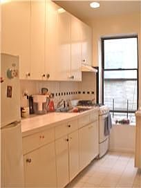 2nd image of 714 Amsterdam Ave APT 14