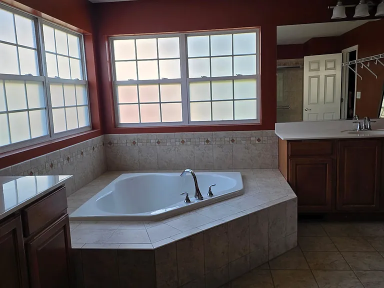 101 N Spruce Ave — Photo 14