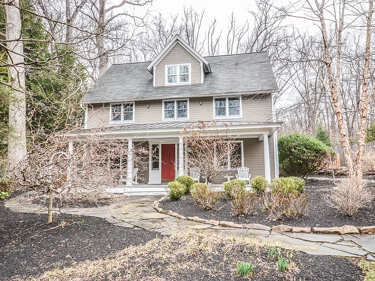 9108 Weant Dr — Photo 55