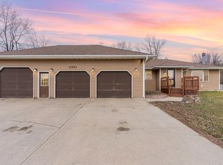 23905 Holt Ave, Hampton, MN 55031