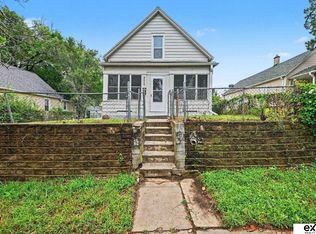 3609 V St, Omaha, NE 68107