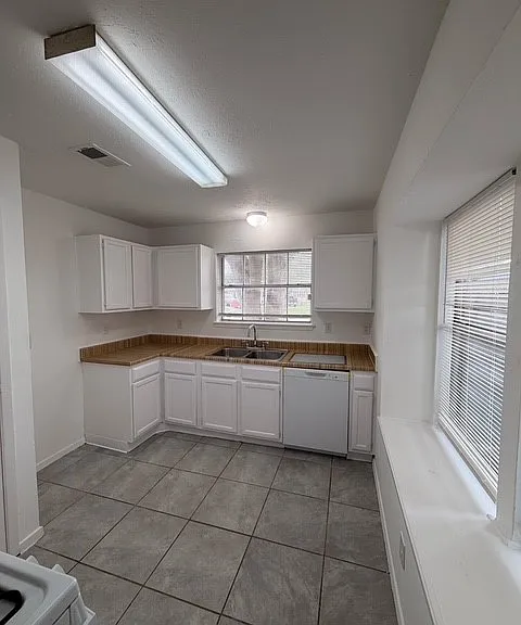3119 Trembling Creek Cir — Photo 5