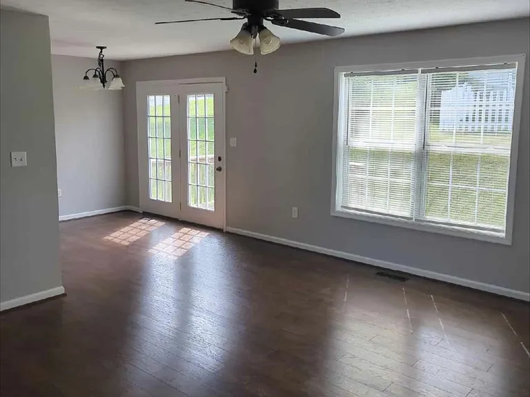 334 Dinali Dr — Photo 3