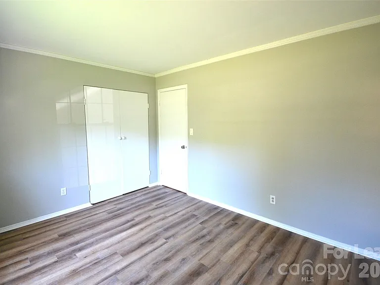 1422 Thermal Rd — Photo 22