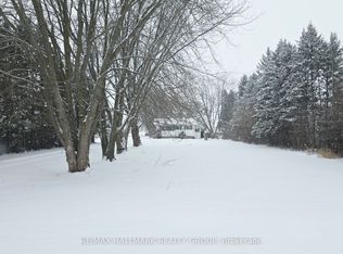 3427 John Shaw Rd, Ottawa, ON K0A 2H0