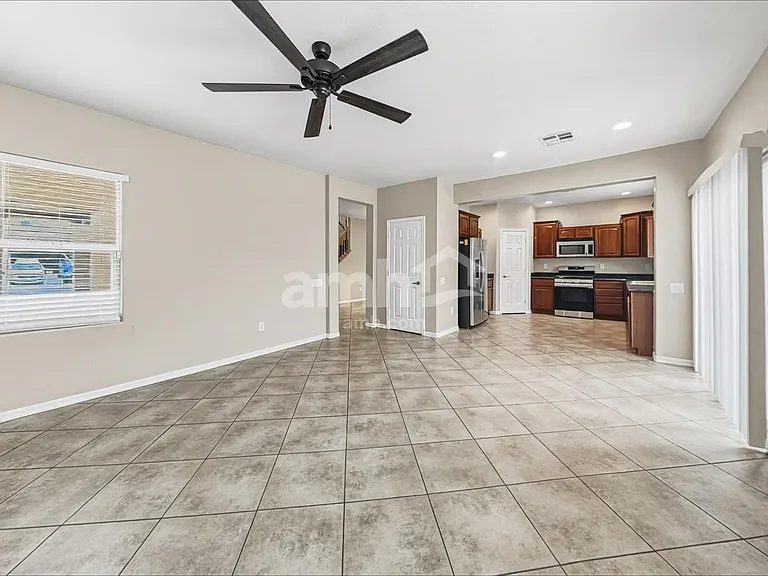 4408 Carrier Dove Ave — Photo 6