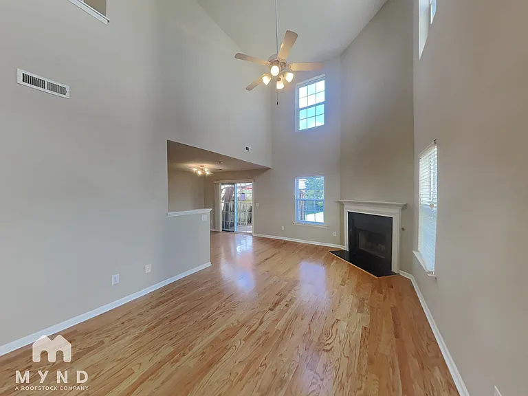 11021 Peacock Moss St — Photo 2