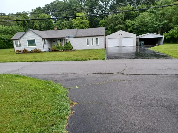 226 Butt Hollow Rd, Salem, VA 24153