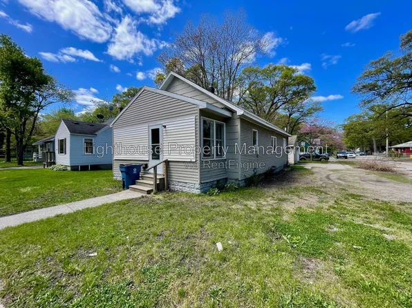 3201 5th St, Muskegon Heights, MI 49444