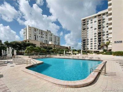 1900 S Ocean Blvd #16V, Lauderdale By The Sea, FL, 33062