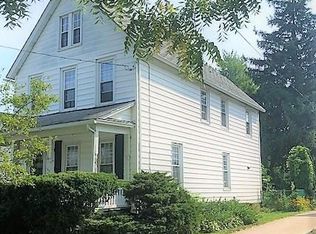 62 Burwell Ave, Lancaster, NY 14086