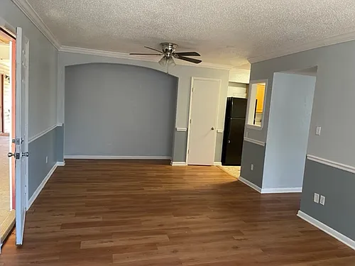 Floor plan 2 bedroom