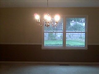 2nd image of 1722 Crabtree Ln