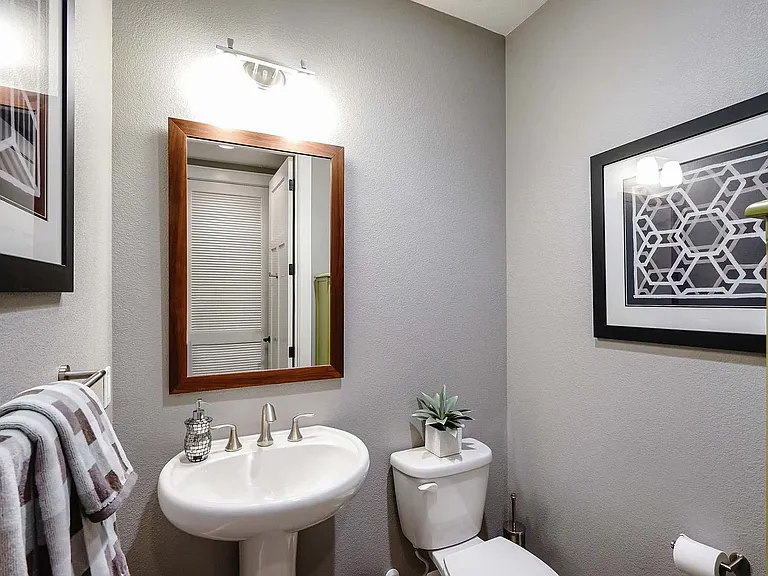 111 W Prospect Ave #201 — Photo 9