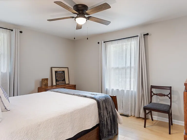 5017 Suter Dr — Photo 16