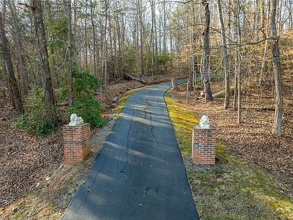 2nd image of 3501 River Ridge Rd