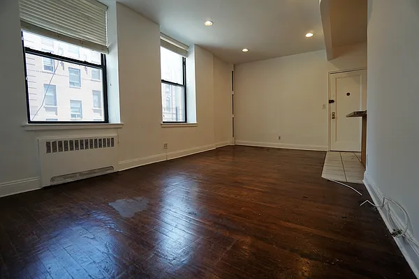 Rented by Compass | media 11