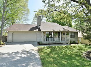 7316 Foxlair Rd, Knoxville, TN 37918