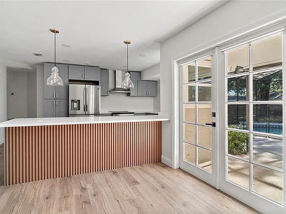 5th image of 8418 CEDAR COVE DRIVE