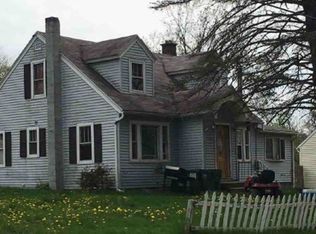 124 Haughney Rd, Troy, NY 12182