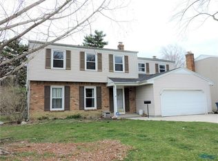 1761 Cherrylawn Dr, Toledo, OH 43614