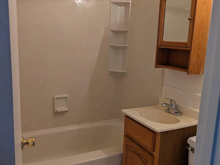 Upstairs Bathroom
