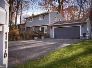 116 Creekwood Dr, Feasterville Trevose, PA 19053