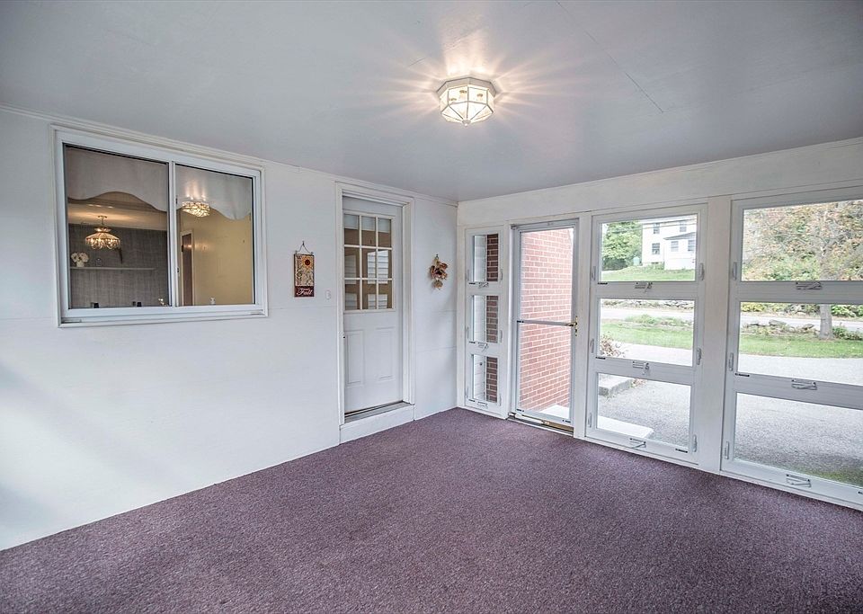 49 Ayers Village Rd, Methuen, MA 01844 Zillow