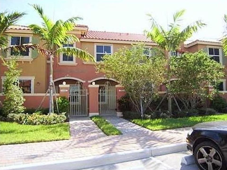 2nd image of 10648 SW 6th St