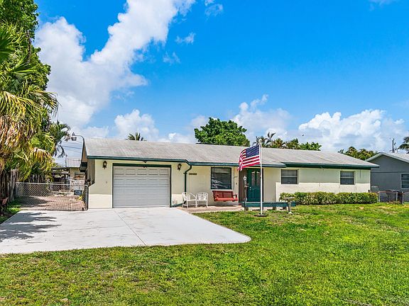 2nd image of 3481 Amberjack Road