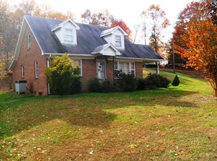 1528 Egg Farm Rd, Patrick Springs, VA 24133