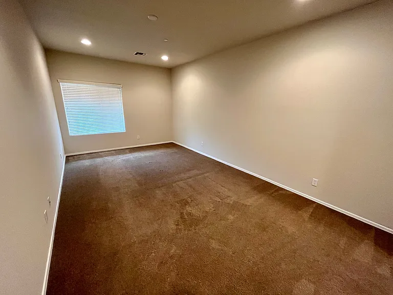 8940 W Olive Ave #169 — Photo 17