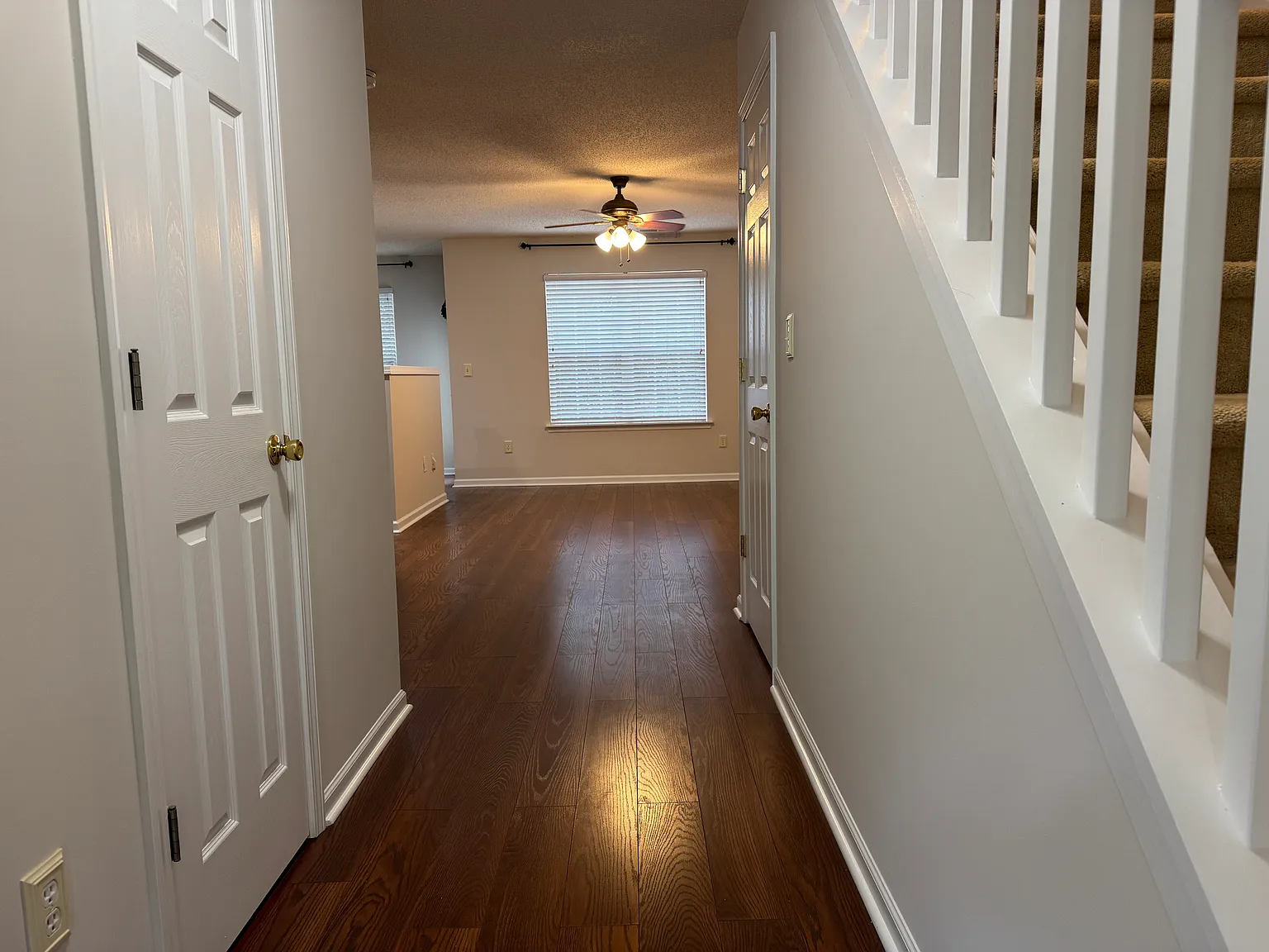 8763 Robinson Forest Drive — Photo 2