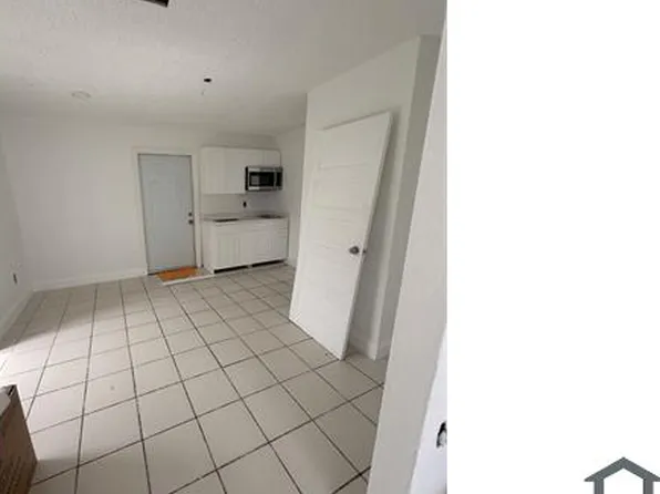 2120 SW 14th Ter #2120, Miami, FL 33145