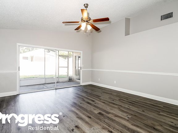 4th image of 2006 Thornbush Pl