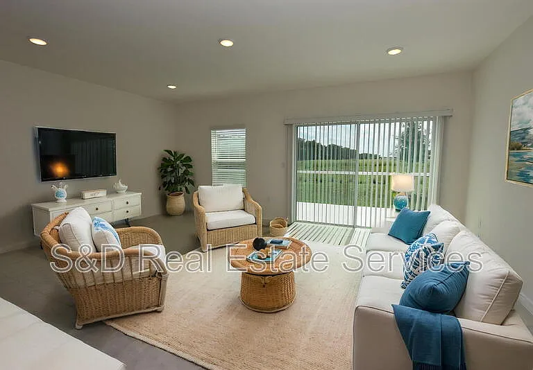 3913 Academia Ave — Photo 10